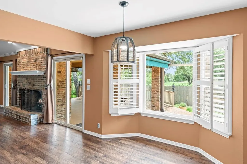 6801 Cactus Crossing Austin TX 78737
