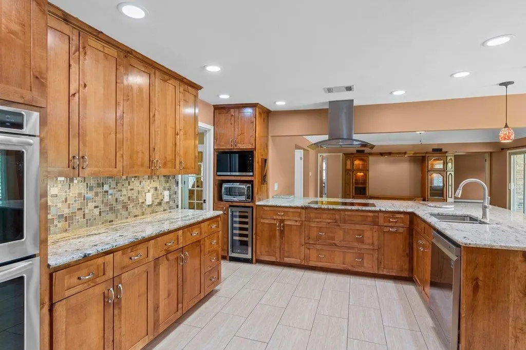 6801 Cactus Crossing Austin TX 78737