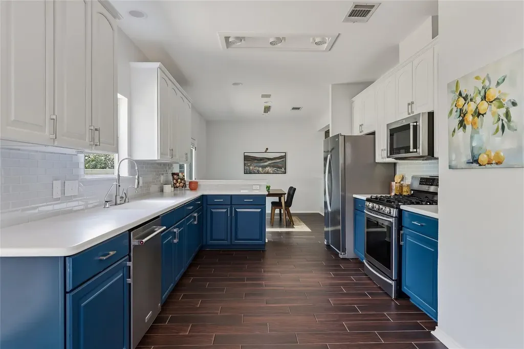 4400 Chickasaw Court Austin TX 78749