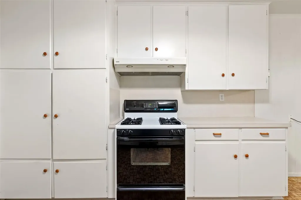 4500 Rim Rock Path Austin TX 78745