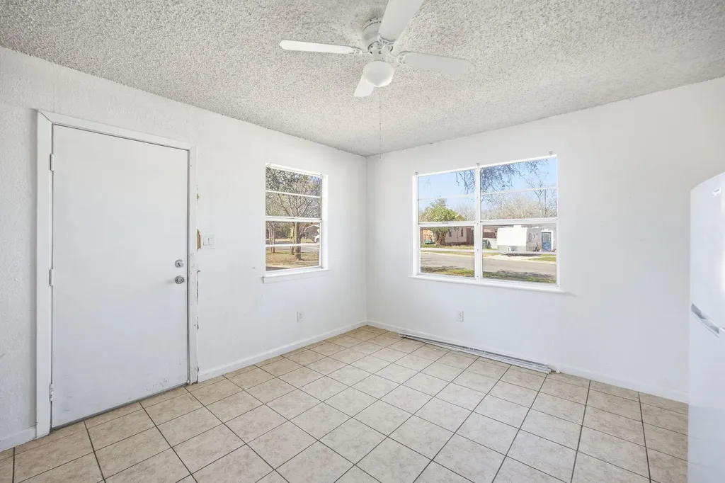 202 Forest Street Georgetown TX 78626