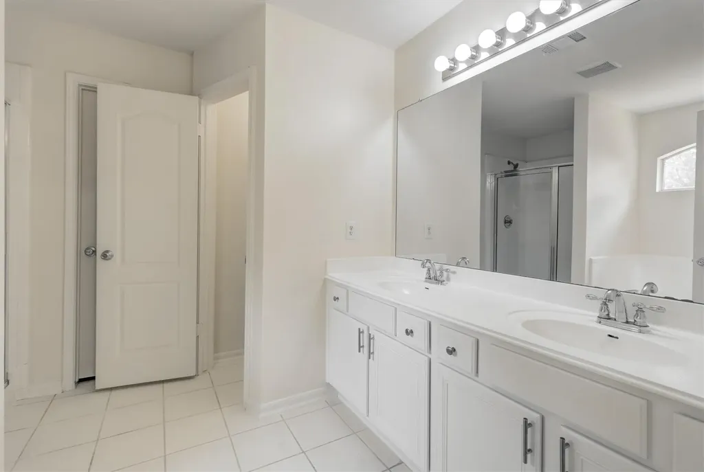 11209 Avering Lane Austin TX 78754