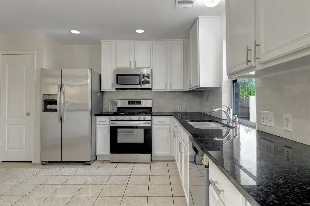 11209 Avering Lane Austin TX 78754