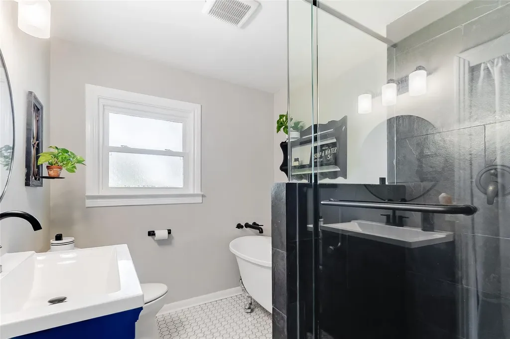 508 Ave G Marble Falls TX 78654