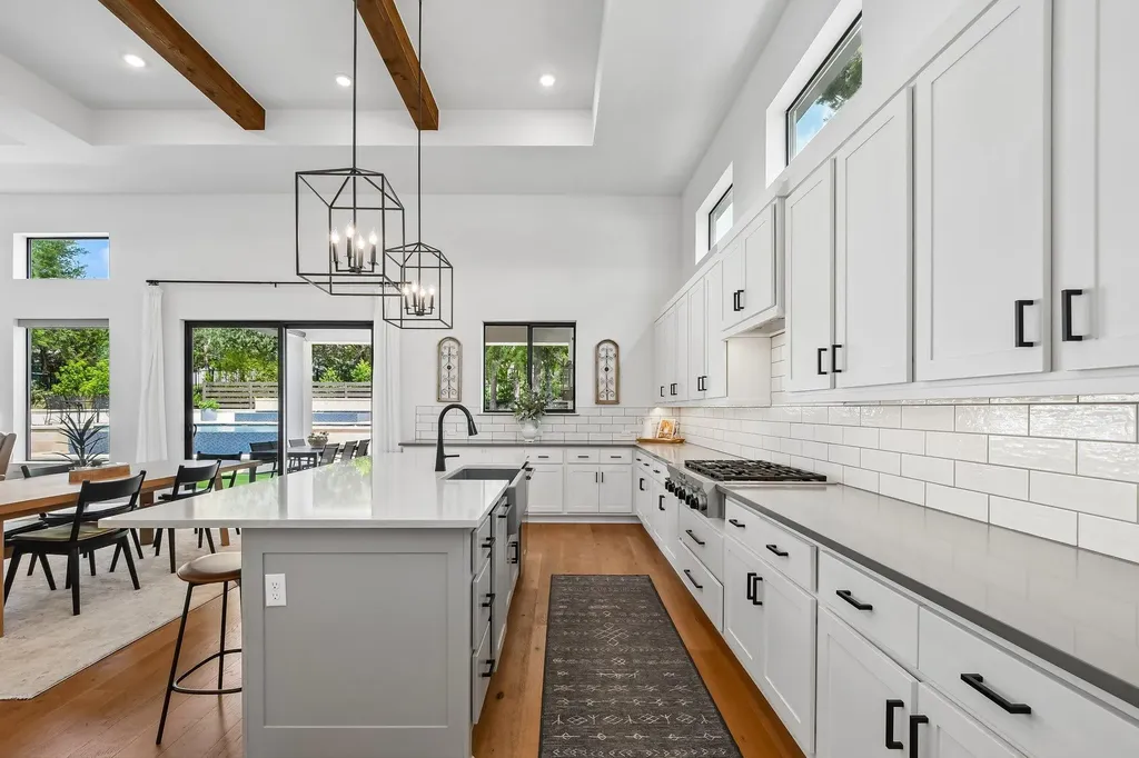 323 Ringtail Stream Drive Austin TX 78738