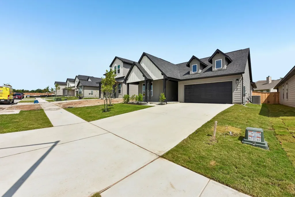 310 Romans Road Kyle TX 78640