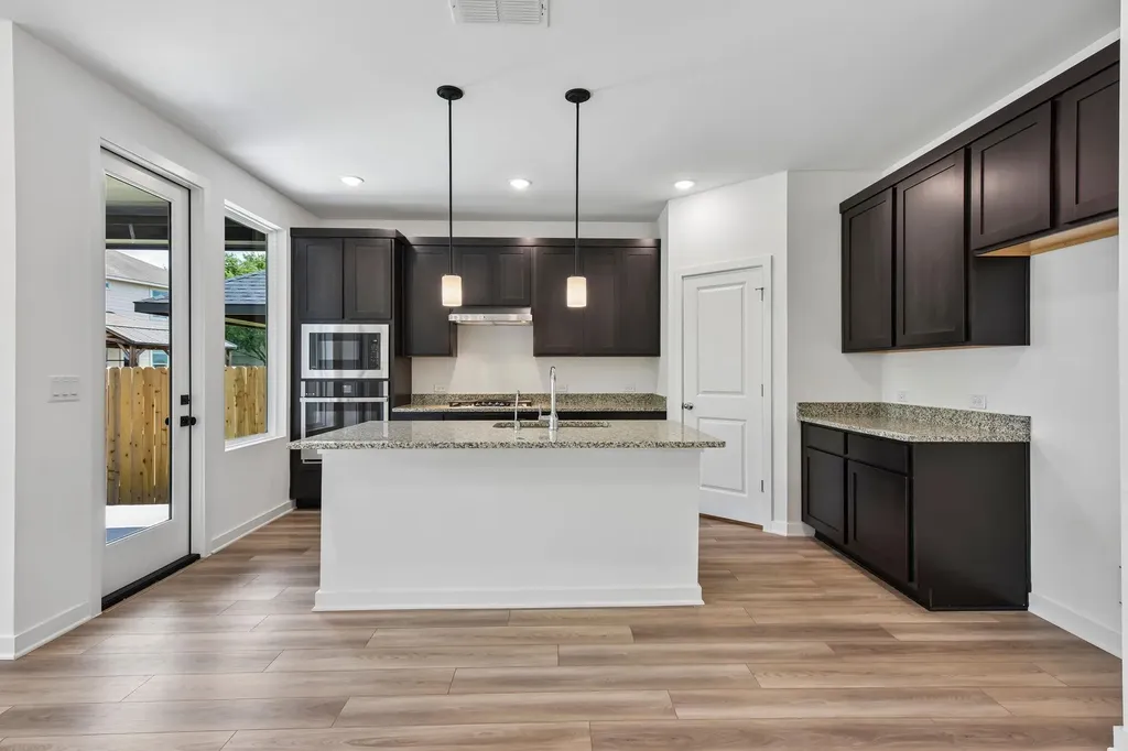 310 Romans Road Kyle TX 78640