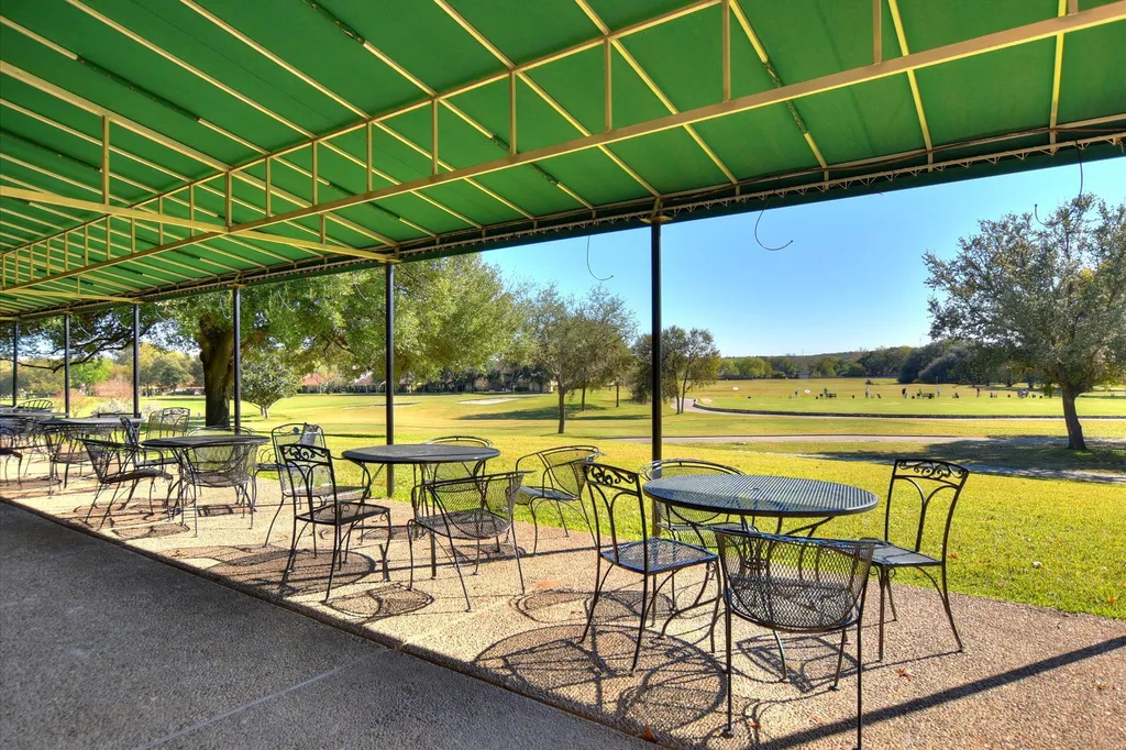 11125 Pinehurst Drive Austin TX 78747