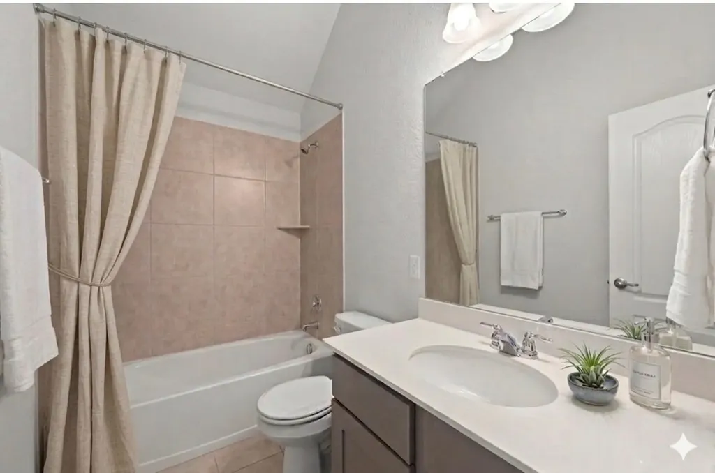 392 Algaroba Loop Buda TX 78610