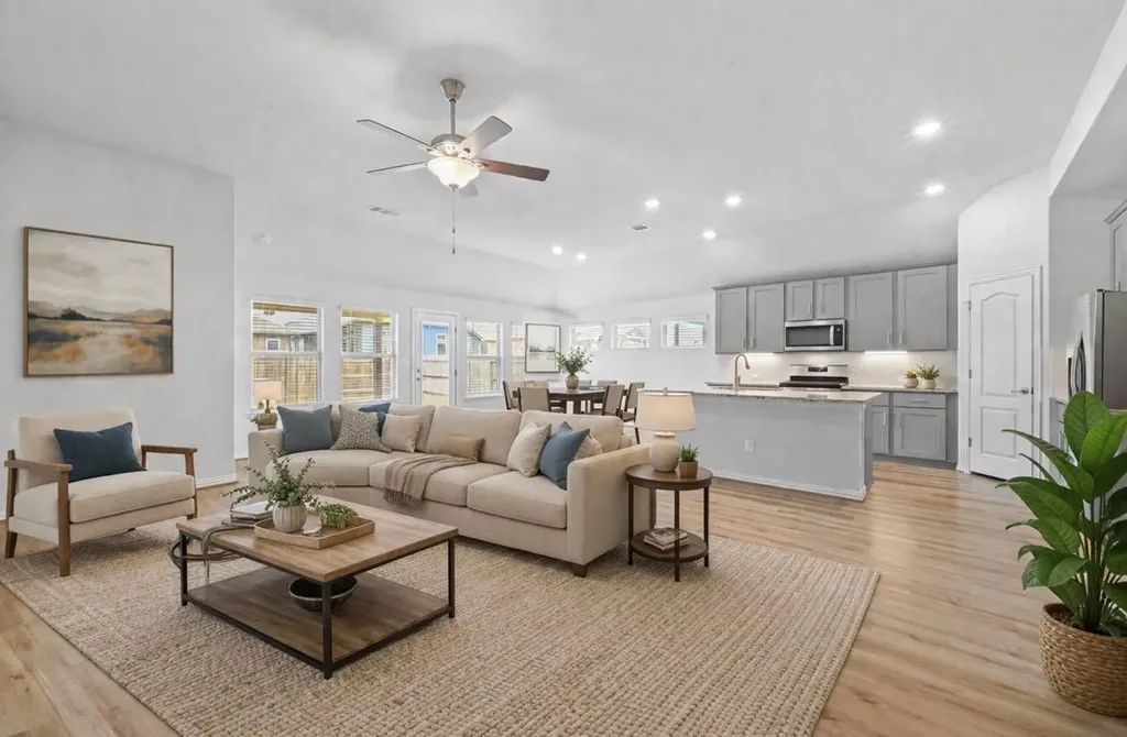 392 Algaroba Loop Buda TX 78610