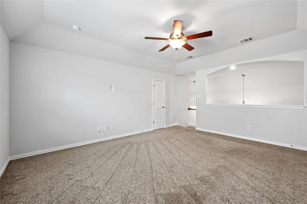 392 Algaroba Loop Buda TX 78610