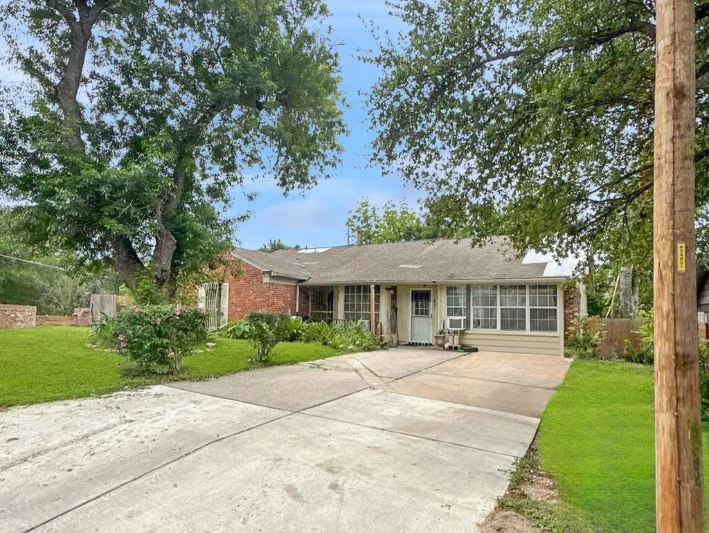 5205 Stone Gate Drive Austin TX 78721