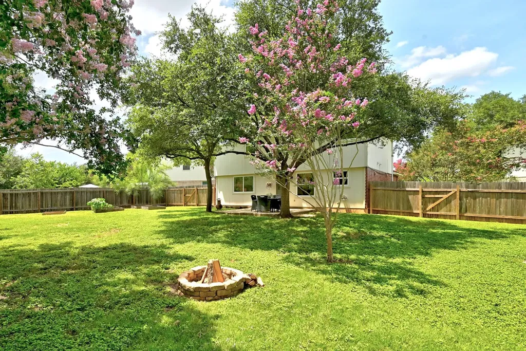 1801 Monks Tale Court Austin TX 78748