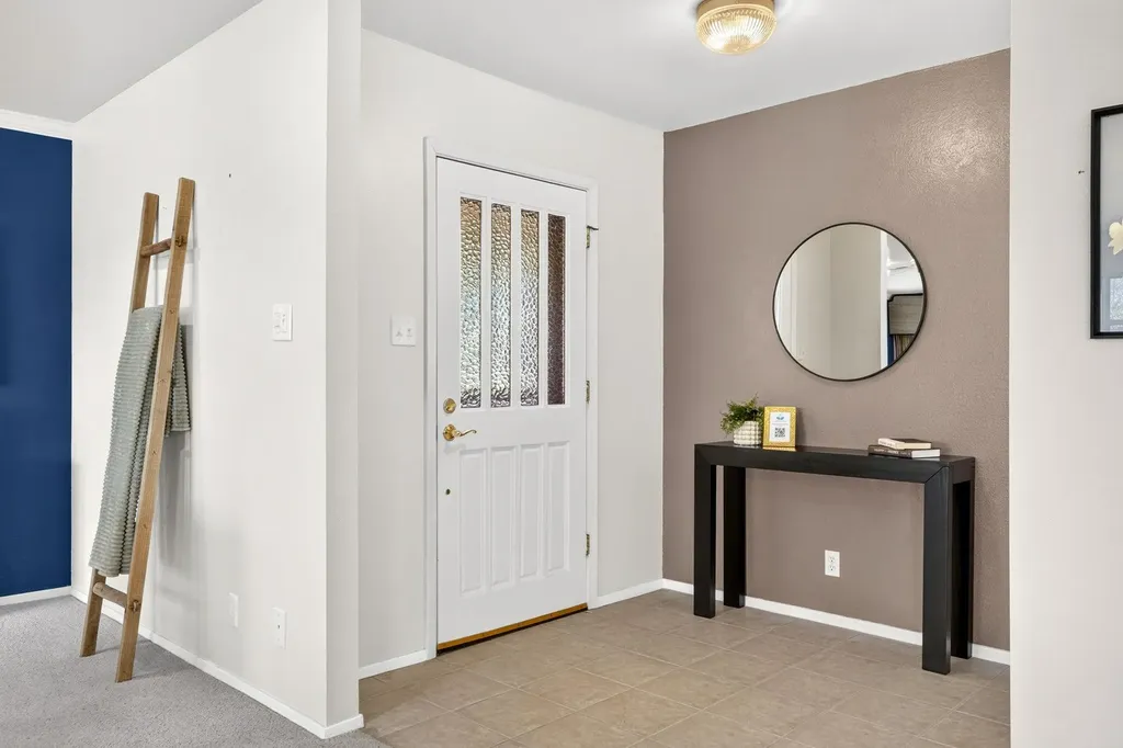 700 Rogart Drive Spicewood TX 78669
