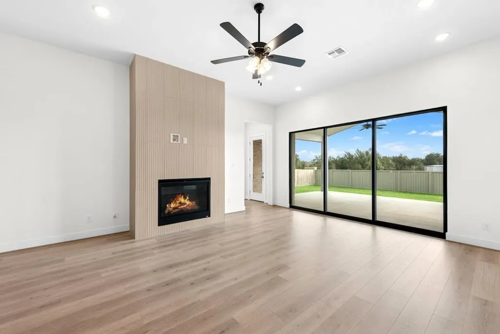 121 Irvine Pass Liberty Hill TX 78642