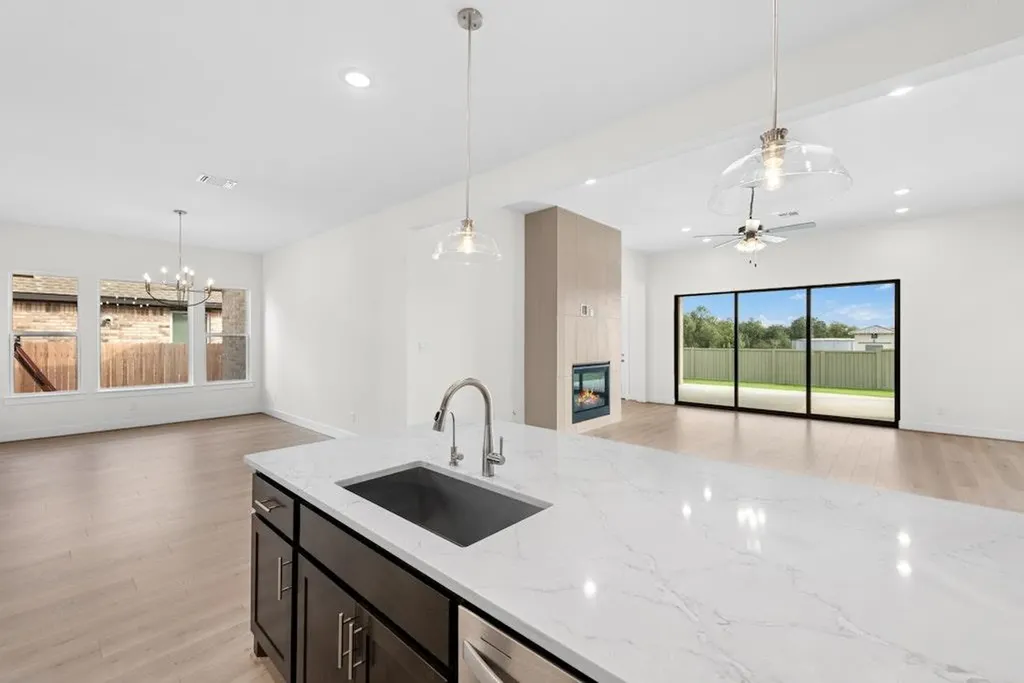 121 Irvine Pass Liberty Hill TX 78642