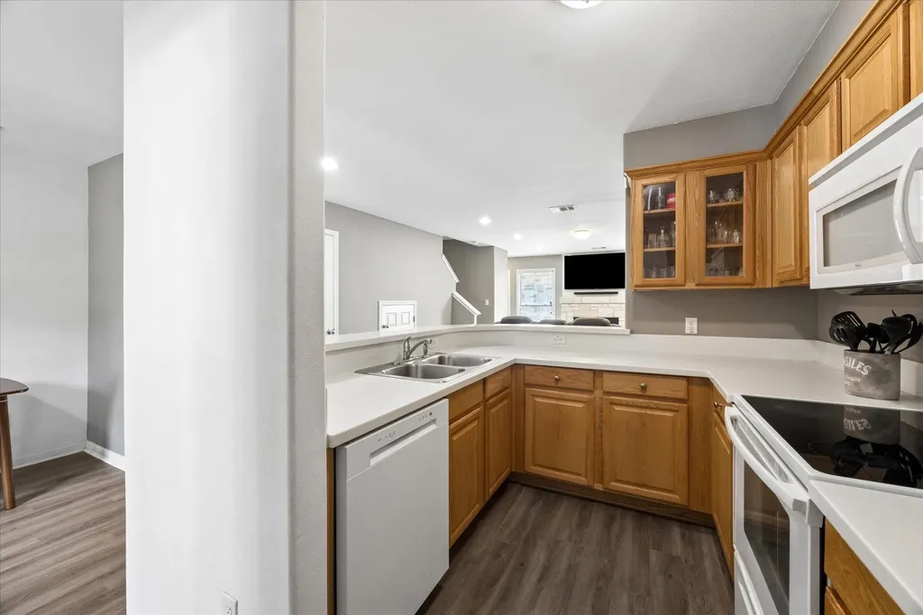 6900 E Riverside Drive Austin TX 78741