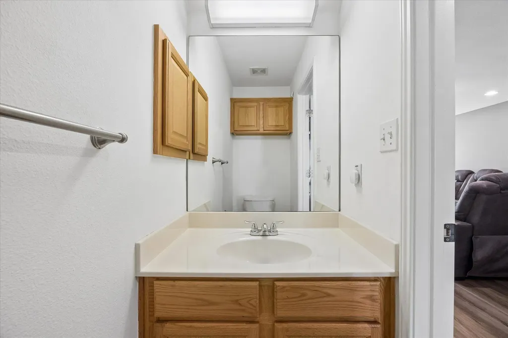 6900 E Riverside Drive Austin TX 78741
