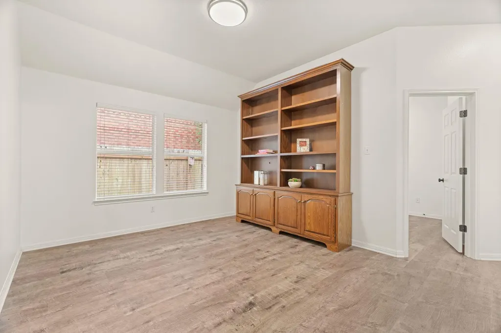 6409 Salcon Cliff Drive Austin TX 78749