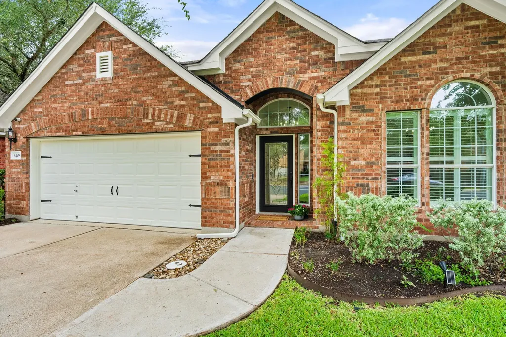 6409 Salcon Cliff Drive Austin TX 78749