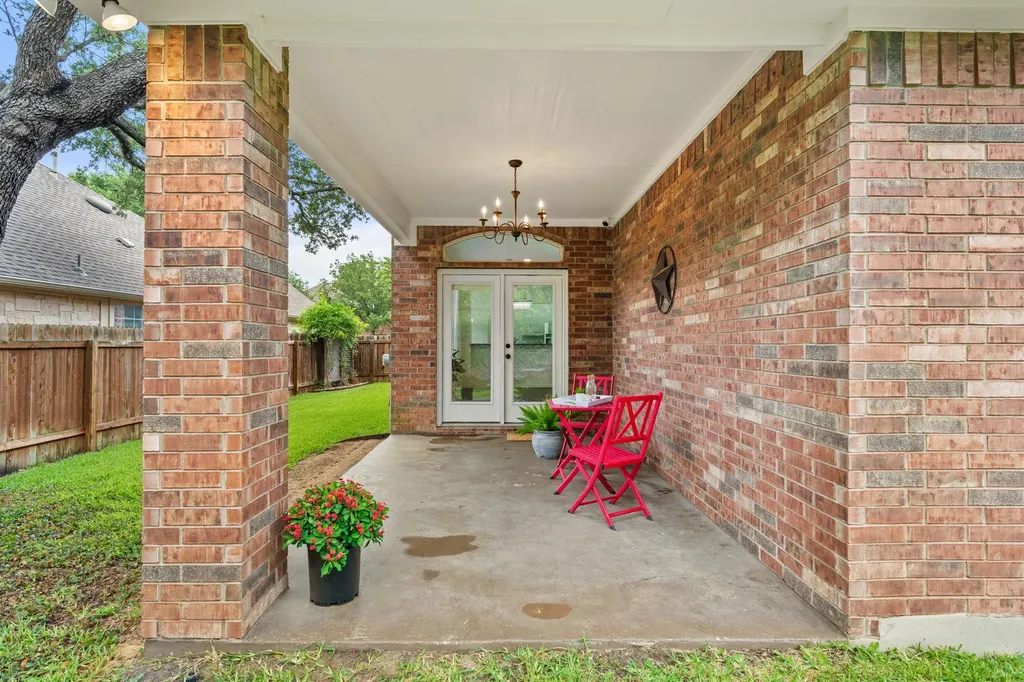 6409 Salcon Cliff Drive Austin TX 78749