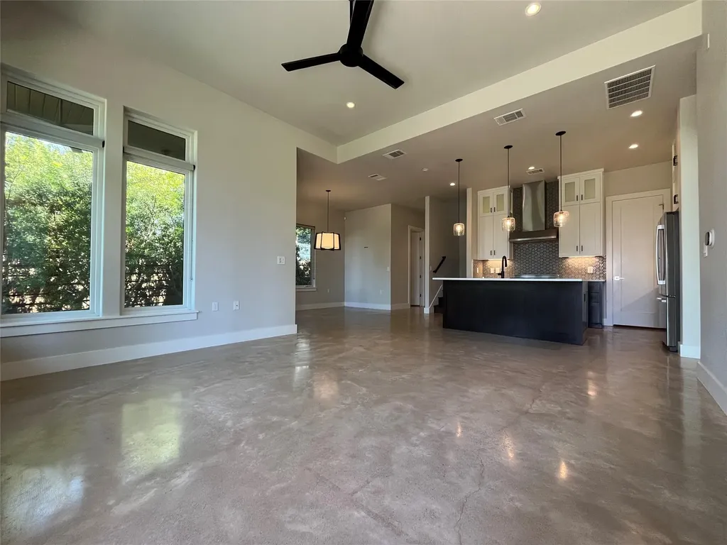 2105 Greenwood Avenue Austin TX 78723