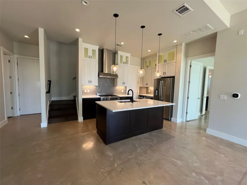 2105 Greenwood Avenue Austin TX 78723