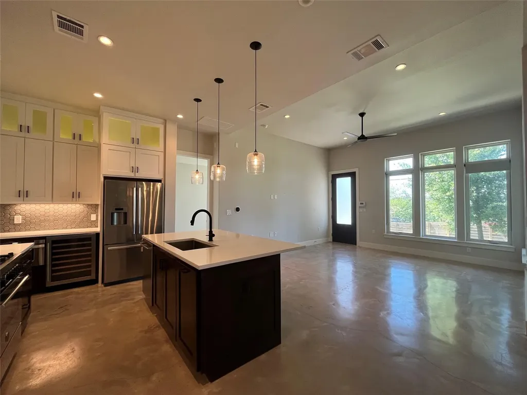 2105 Greenwood Avenue Austin TX 78723
