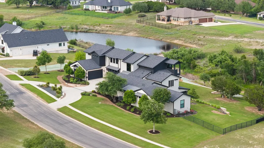 608 Buffalo Trail Liberty Hill TX 78642