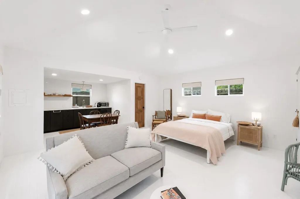 1016 E 43rd Street Austin TX 78751