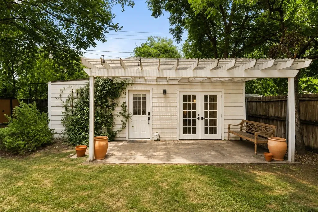 1016 E 43rd Street Austin TX 78751