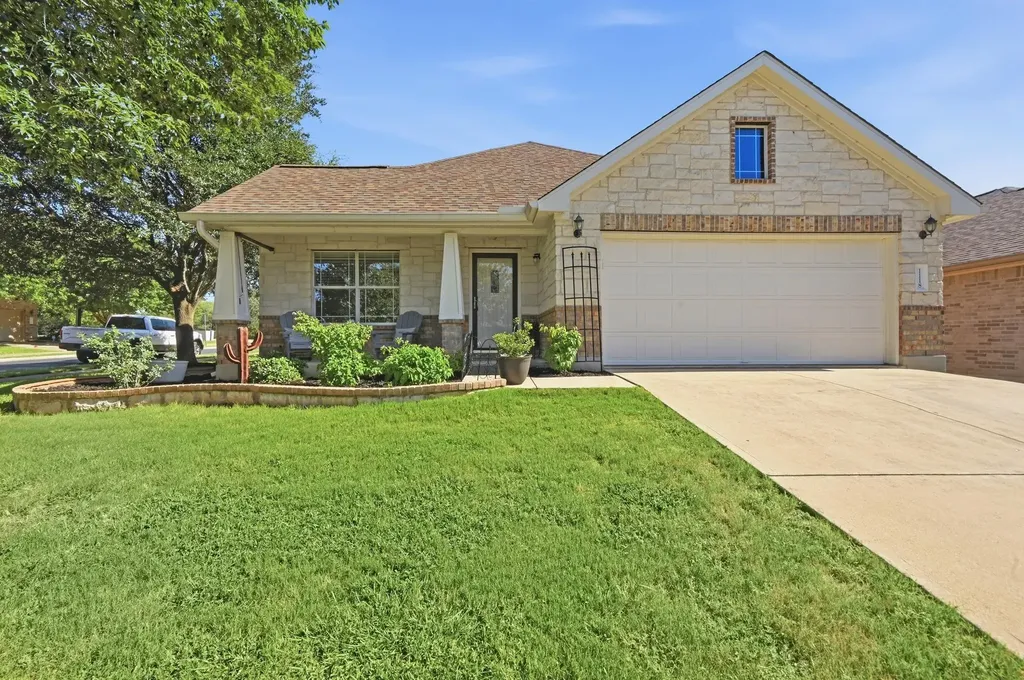 1118 Giberson Way Buda TX 78610