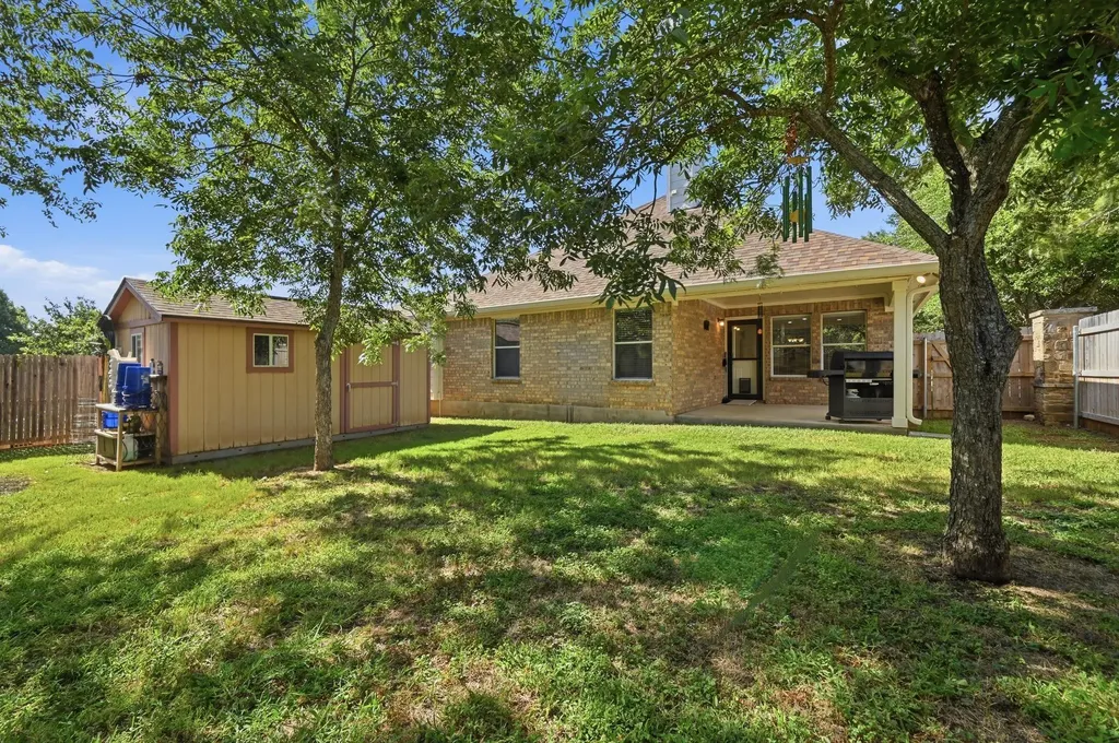 1118 Giberson Way Buda TX 78610
