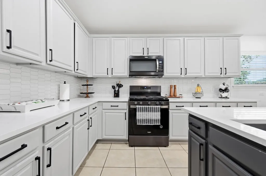 1118 Giberson Way Buda TX 78610
