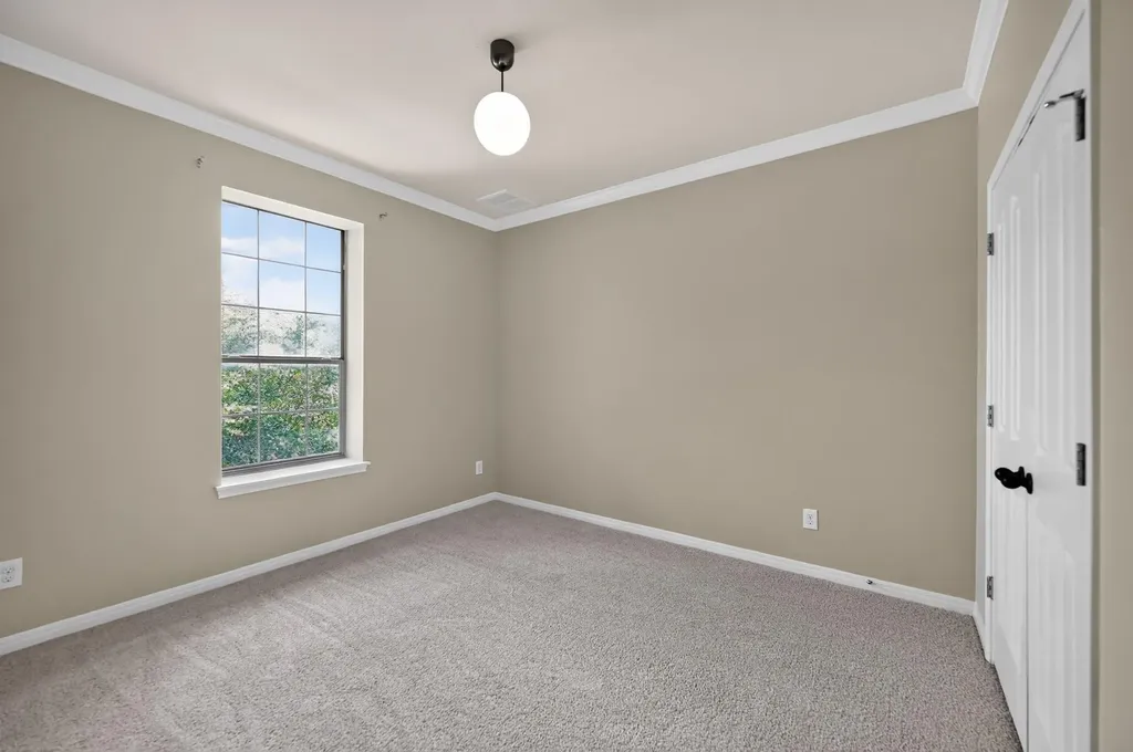 5801 Leckrone Cove Austin TX 78735