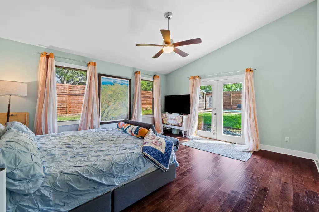 7501 Grover Avenue Austin TX 78757