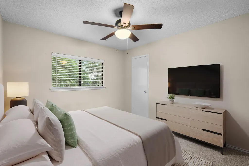 12918 Humphrey Drive Austin TX 78729