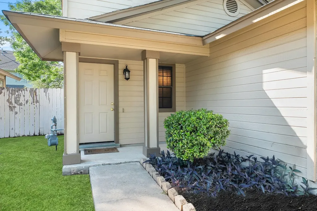 12918 Humphrey Drive Austin TX 78729