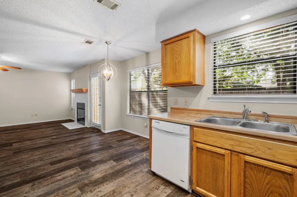 12918 Humphrey Drive Austin TX 78729
