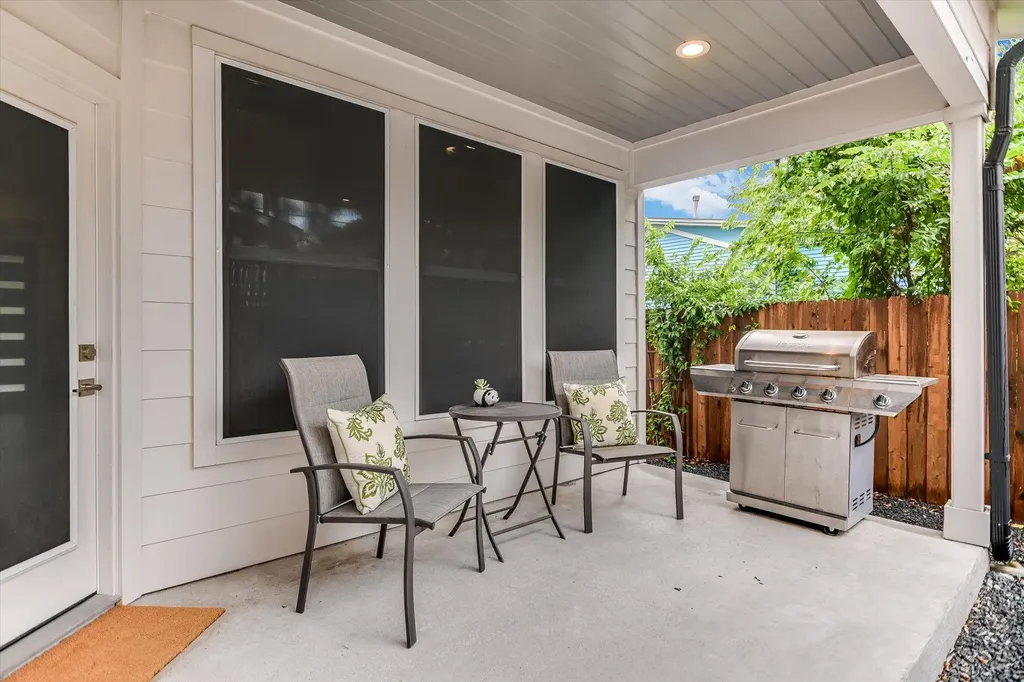 5102 Martin Avenue Austin TX 78751