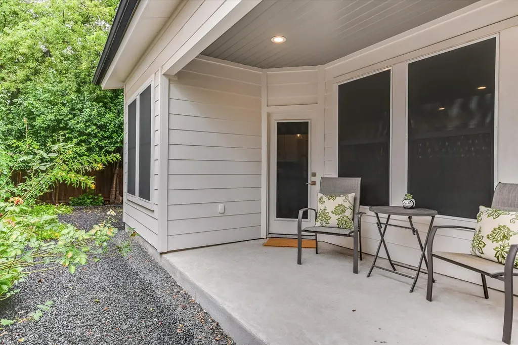 5102 Martin Avenue Austin TX 78751