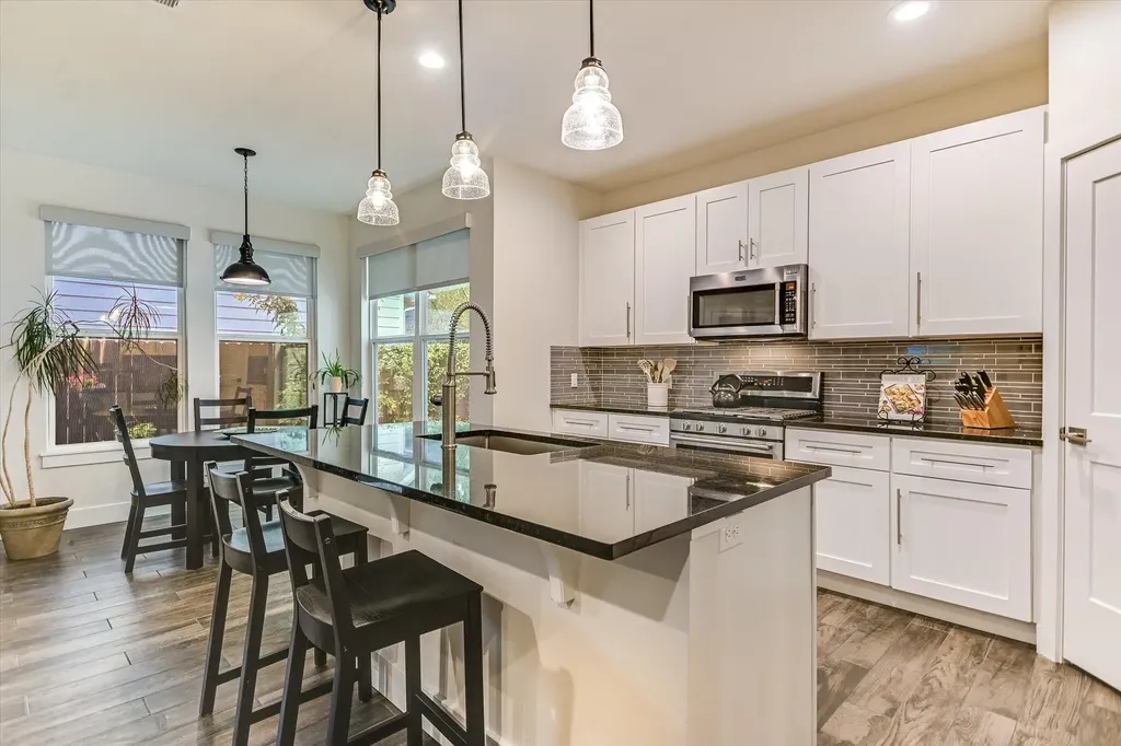 5102 Martin Avenue Austin TX 78751