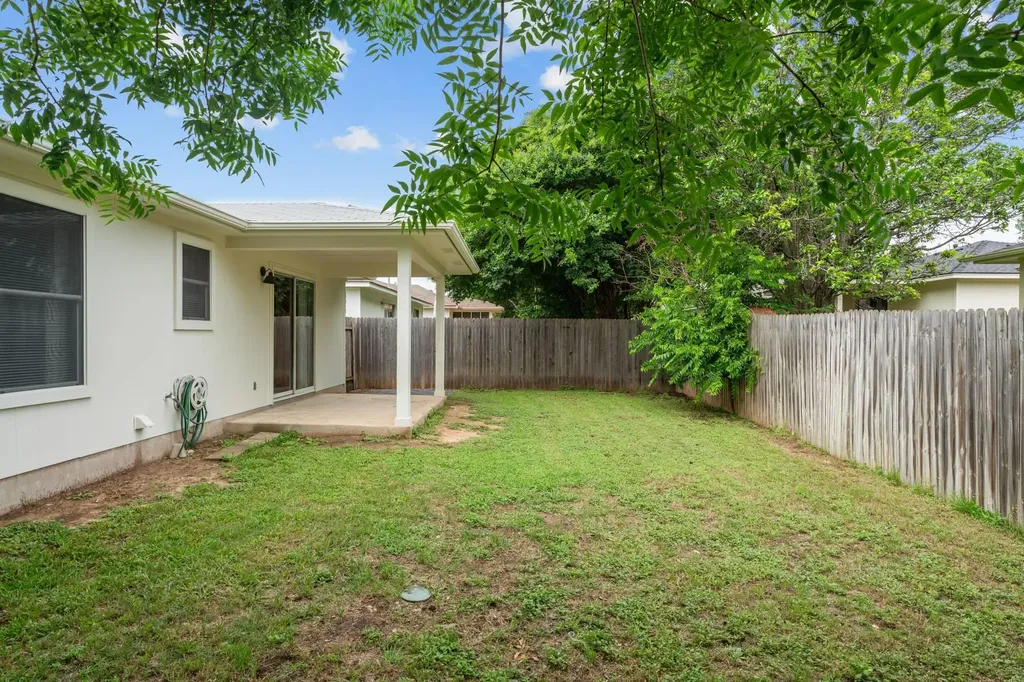 203 Presidio Drive Leander TX 78641