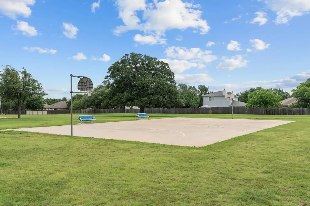203 Presidio Drive Leander TX 78641