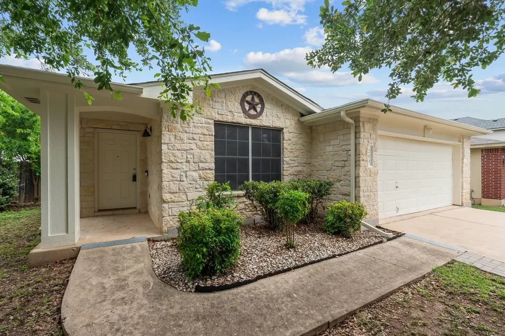 203 Presidio Drive Leander TX 78641