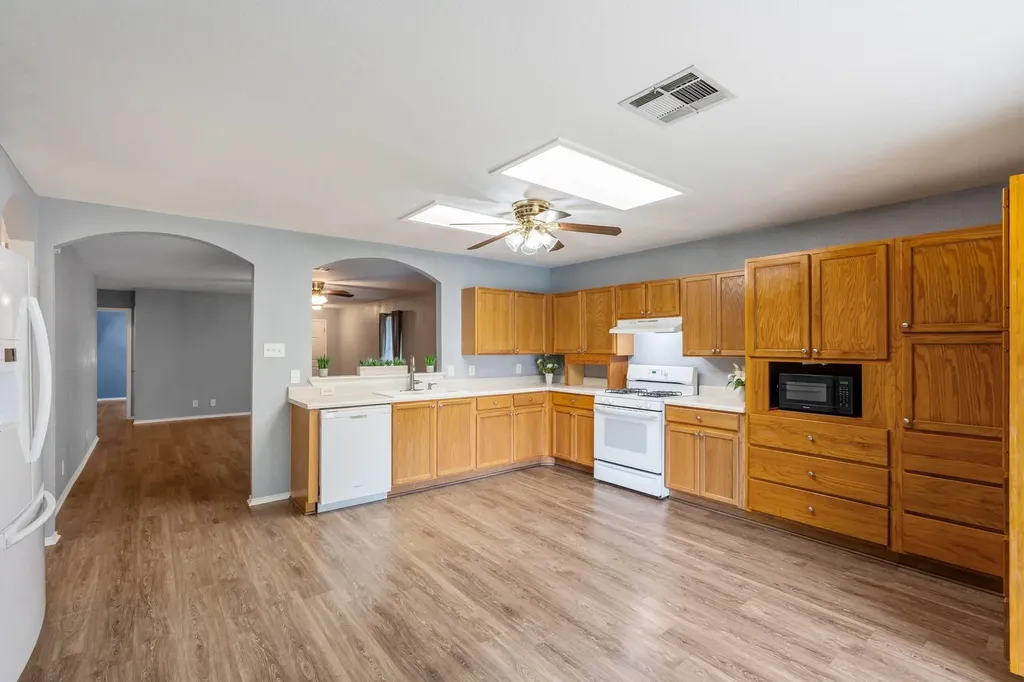 203 Presidio Drive Leander TX 78641
