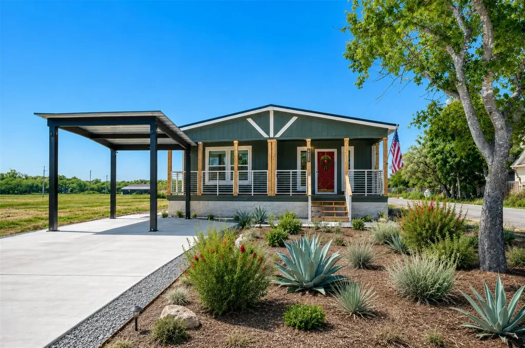 1200 E Green Street Llano TX 78643