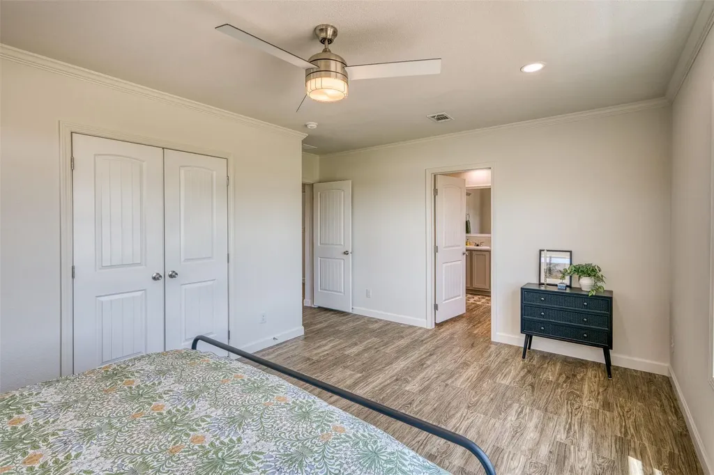 1200 E Green Street Llano TX 78643