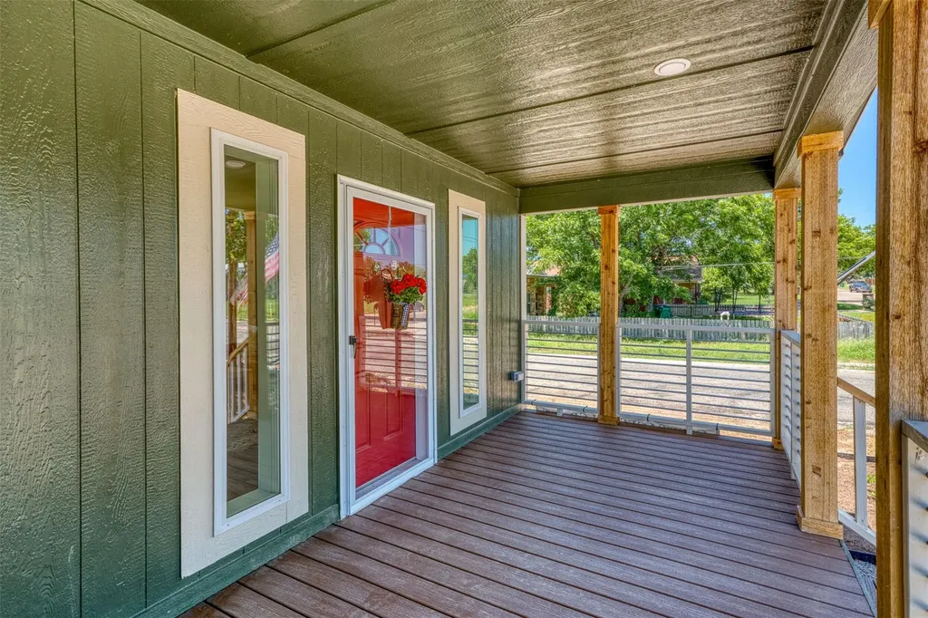 1200 E Green Street Llano TX 78643