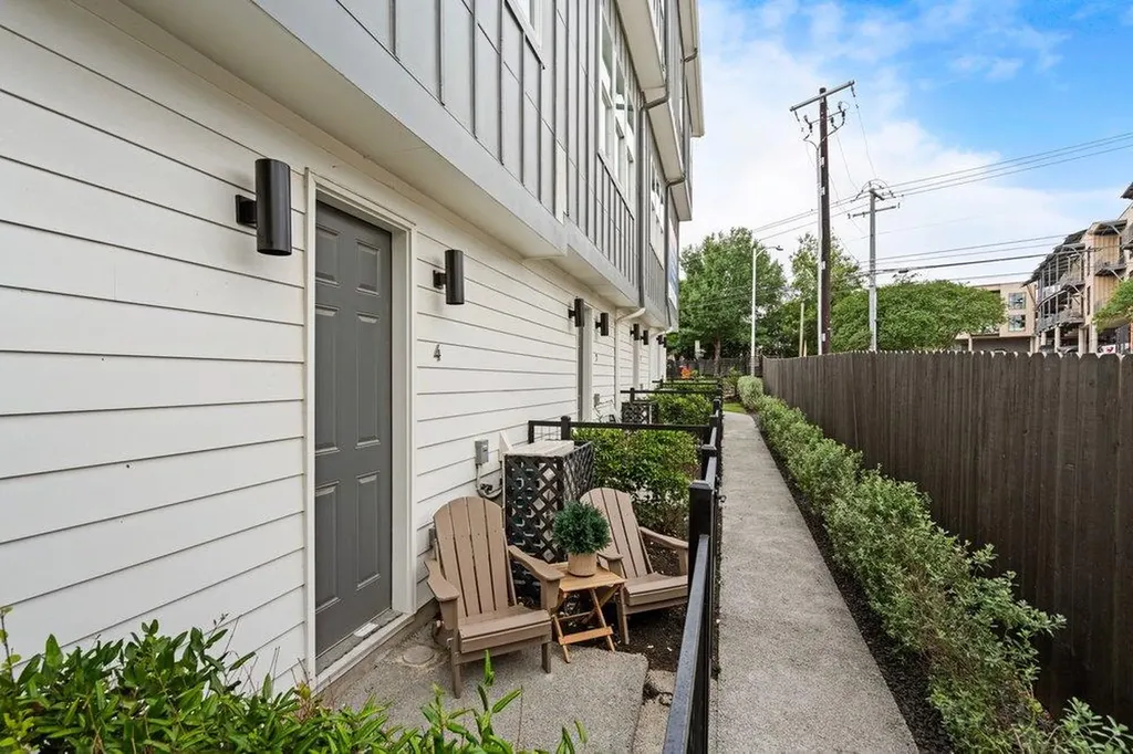 2505 Bluebonnet Avenue Austin TX 78704